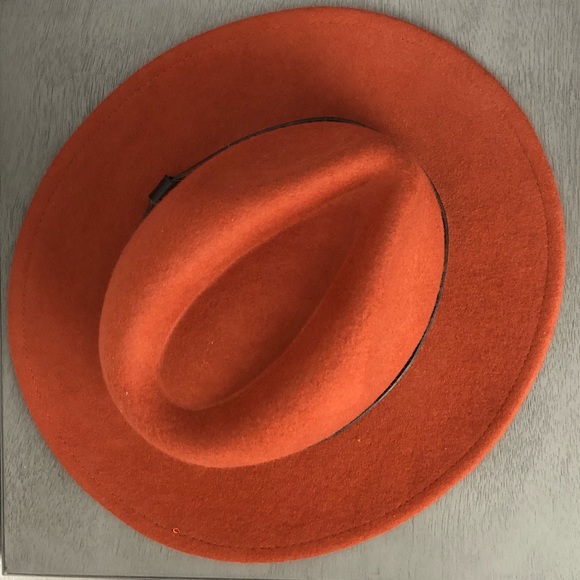Belted Wool Panama Hat - Picture 5 of 9